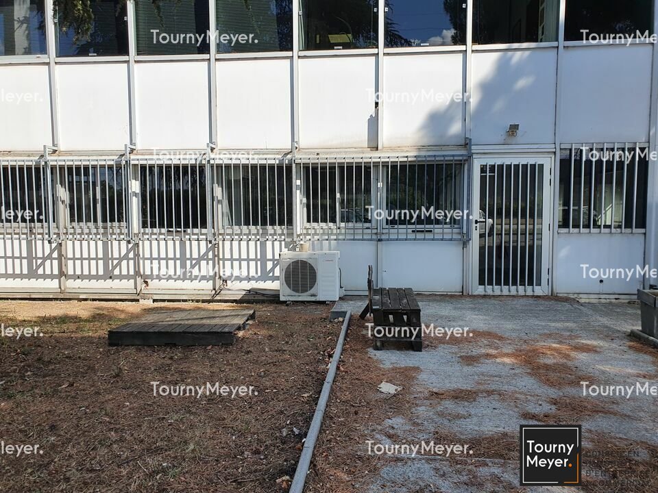 BUREAUX