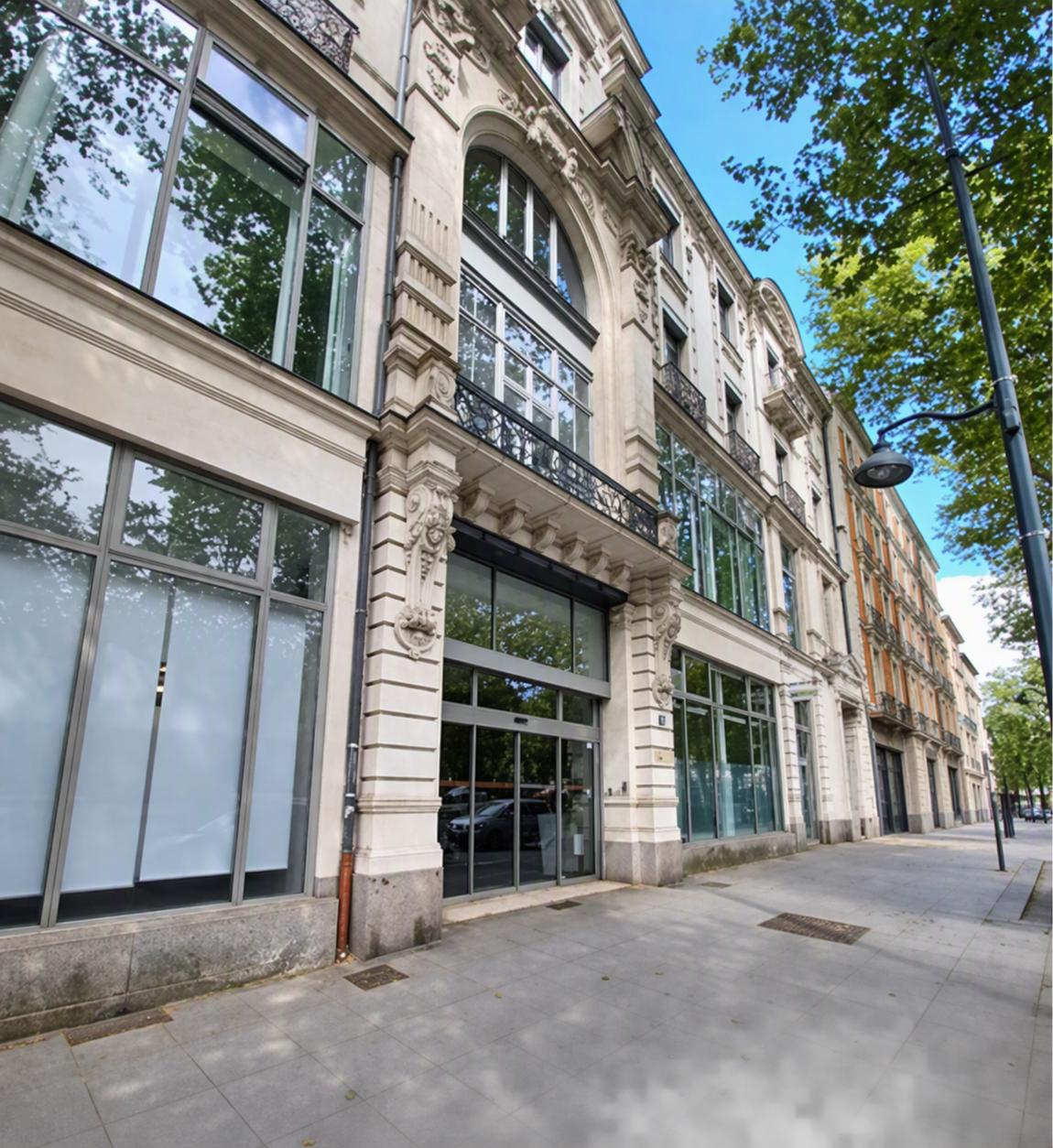 Vente Place De Bretagne Tourny Meyer Rennes